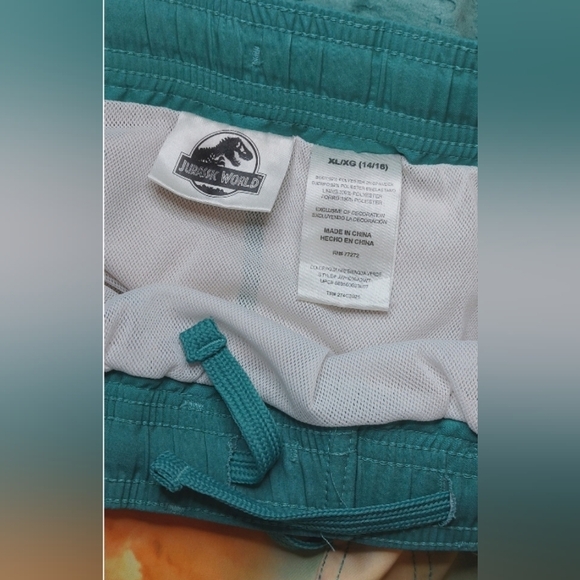 Jurassic World Park T-Rex Graphic Board Shorts Swim Trunks Size XL (14-16) Youth - Picture 8 of 11